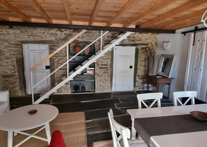 Russa Al Holiday home Lentiscais